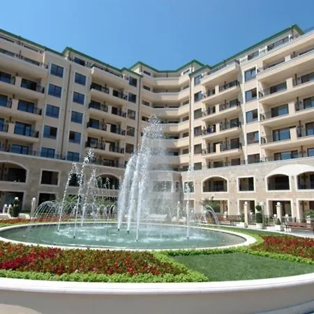 Family With Sea View & Pool In Zlatna Kotva Apartment Warna