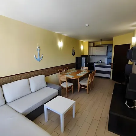 Apartment Family With Sea View & Pool In Zlatna Kotva *